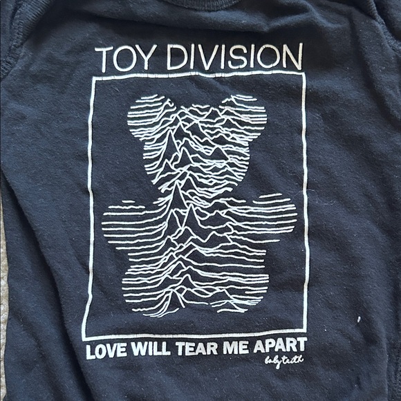 Black and Red Baby Bodysuit Set - Picture 4 of 4